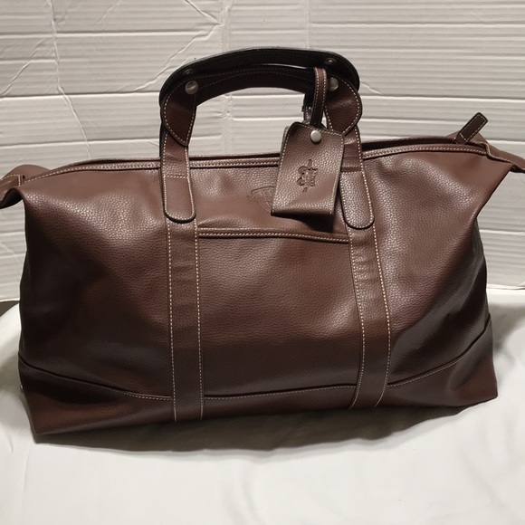 Barrington leather weekender with shoulder strap. NWOT